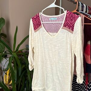 Three-quarter length white tunic